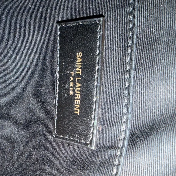 Saint Laurent Lou Black Quilted Leather Camera Bag with Tassel - Picture 5 of 10